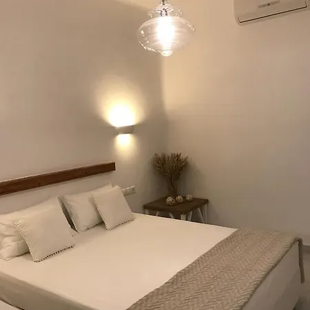 Mykonos Unique *